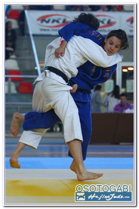 TH2011 200021